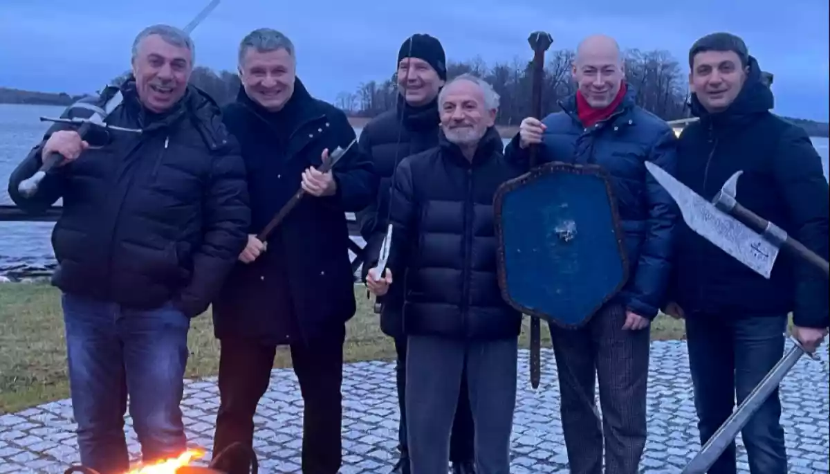 Ахметов &laquo;підшукував кандидатів у президенти&raquo; на дні народження Шустера &ndash; Ткач