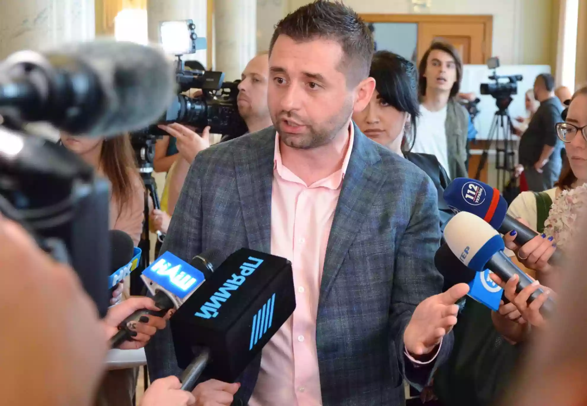 СБУ оприлюднить цікаві новини щодо «підготовки держперевороту» – Арахамія