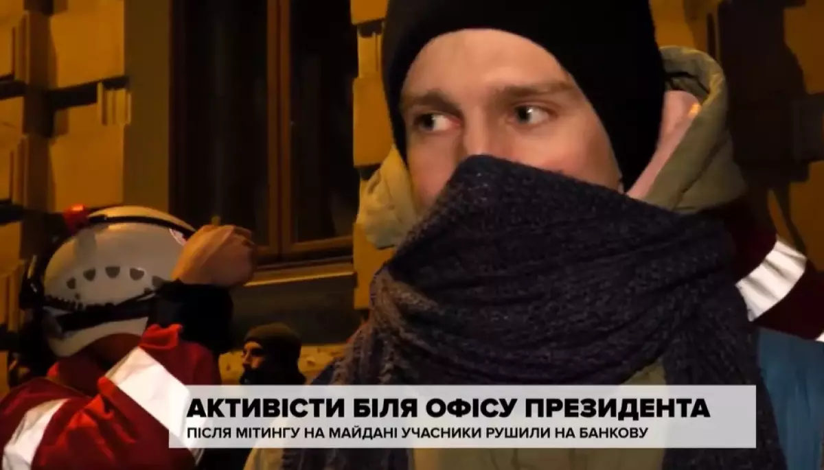 Чому чомусики чомучать майданників? Репортажний шкіц з-під колони Незалежності