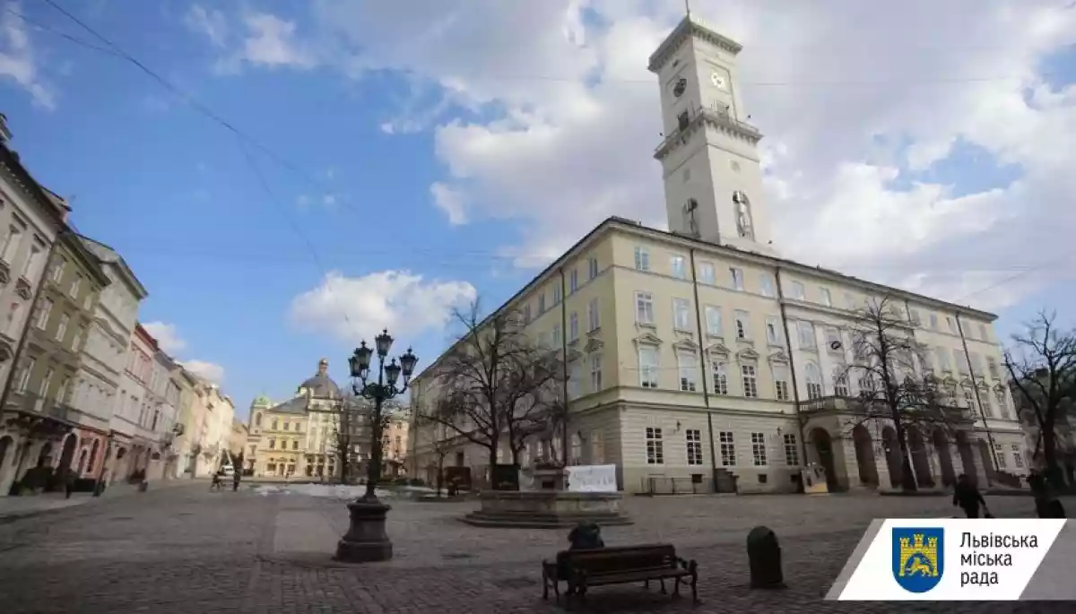 Раптово помер директор львівського Будинку вчених, де відбулась &laquo;голодна туса блогерів&raquo;