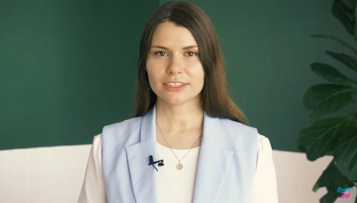 В Білорусі під час проведення пари затримали феміністку й викладачку журфаку Ксенію Мартуль