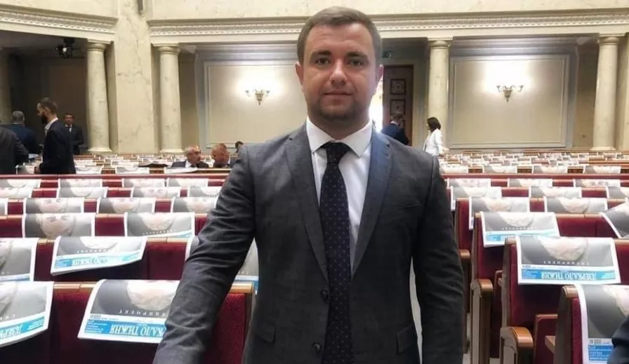 Новий власник 4 каналу заявив, що придбав його за кошти своєї родини і що ОП не брав у цьому участі