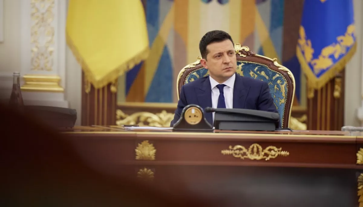 Зеленський запровадив санкції проти каналів Перший незалежний та UkrLive