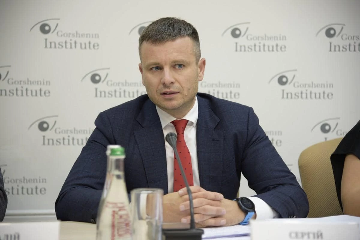 Марченко звільнив радників, які взяли участь у зустрічі з нападником на журналістів &laquo;Схем&raquo;