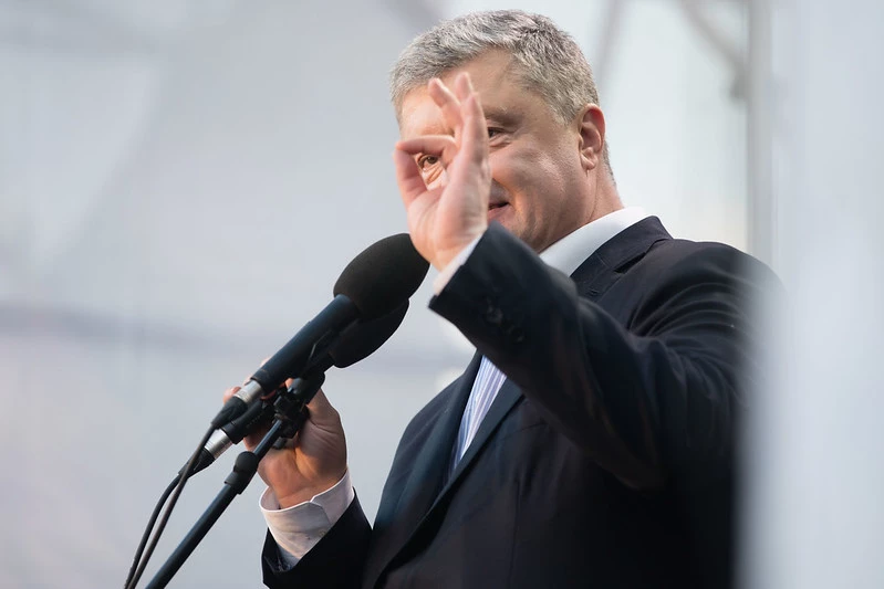 Верховний суд визнав правоту Порошенка у справі за позовом Шарія