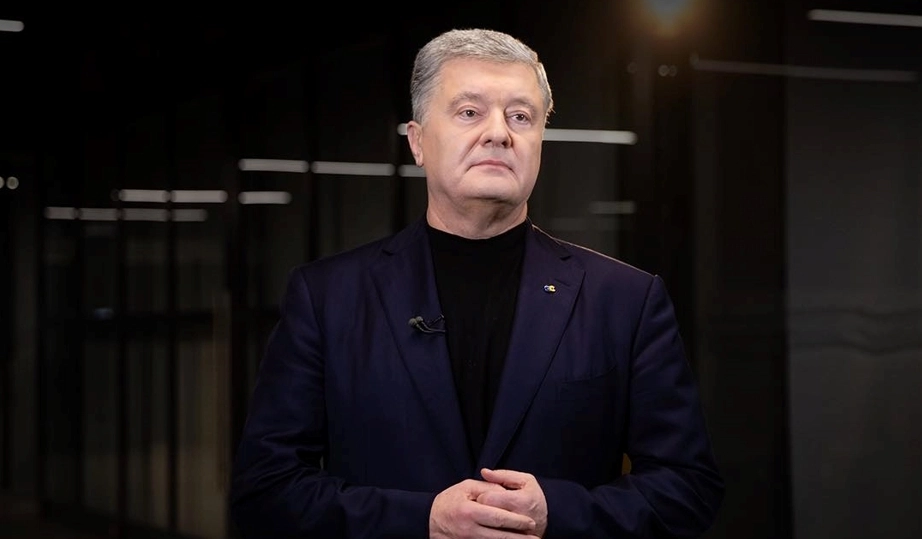 Печерський суд заарештував все майно Петра Порошенка