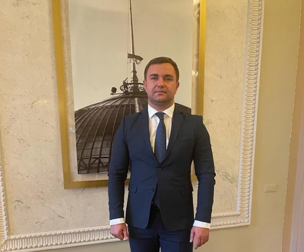 Новий власник 4 каналу: Актив купили батьки, а потім подарували мені