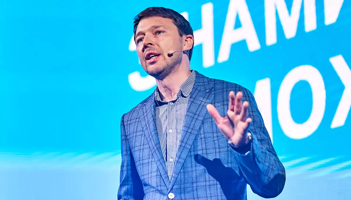 Володимир Локотко, Starlight Production: Для комфорту глядачів декорація концерту в цифровому банку мала бути мінімально подрібненою
