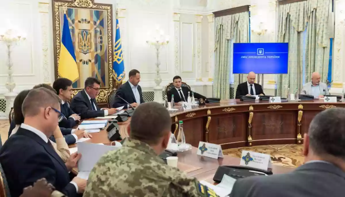 Зеленський у понеділок скликає засідання РНБО