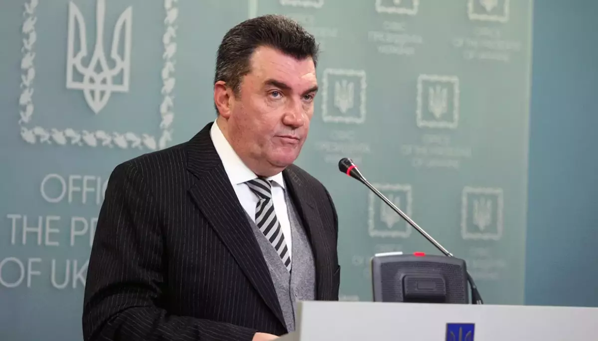 Данілов прокоментував можливість введення санкцій проти телеканалу Мураєва