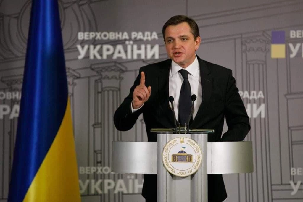 Юрій Павленко хоче розглянути на комітеті гуманітарної та інформполітики питання про канали &laquo;Рада&raquo; і &laquo;Дом&raquo;