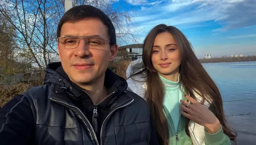 Дружина Мураєва після 2014-го їздила до Москви та знімалась у російських фільмах &ndash; &laquo;Слідство.Інфо&raquo;