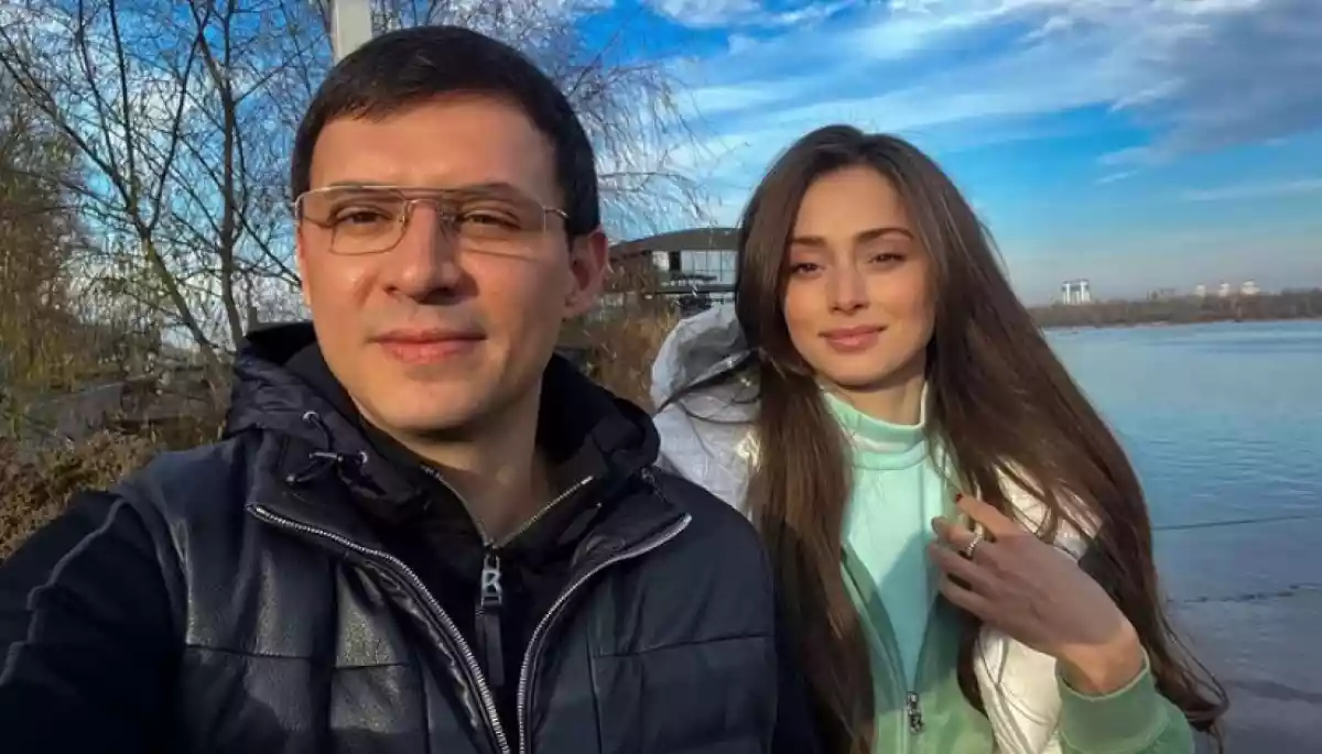 Дружина Мураєва після 2014-го їздила до Москви та знімалась у російських фільмах &ndash; &laquo;Слідство.Інфо&raquo;
