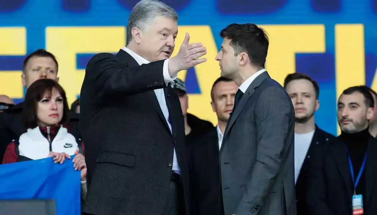 Посадити Порошенка. Про що не говорять медіа, коли йдеться про справу експрезидента
