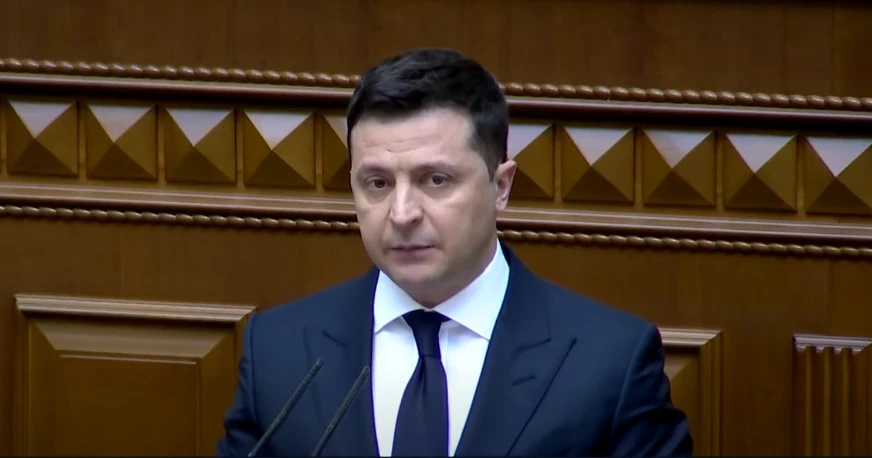 Зеленський назвав медіа новим &laquo;полем битви&raquo;, а новини &ndash; &laquo;новою зброєю&raquo;