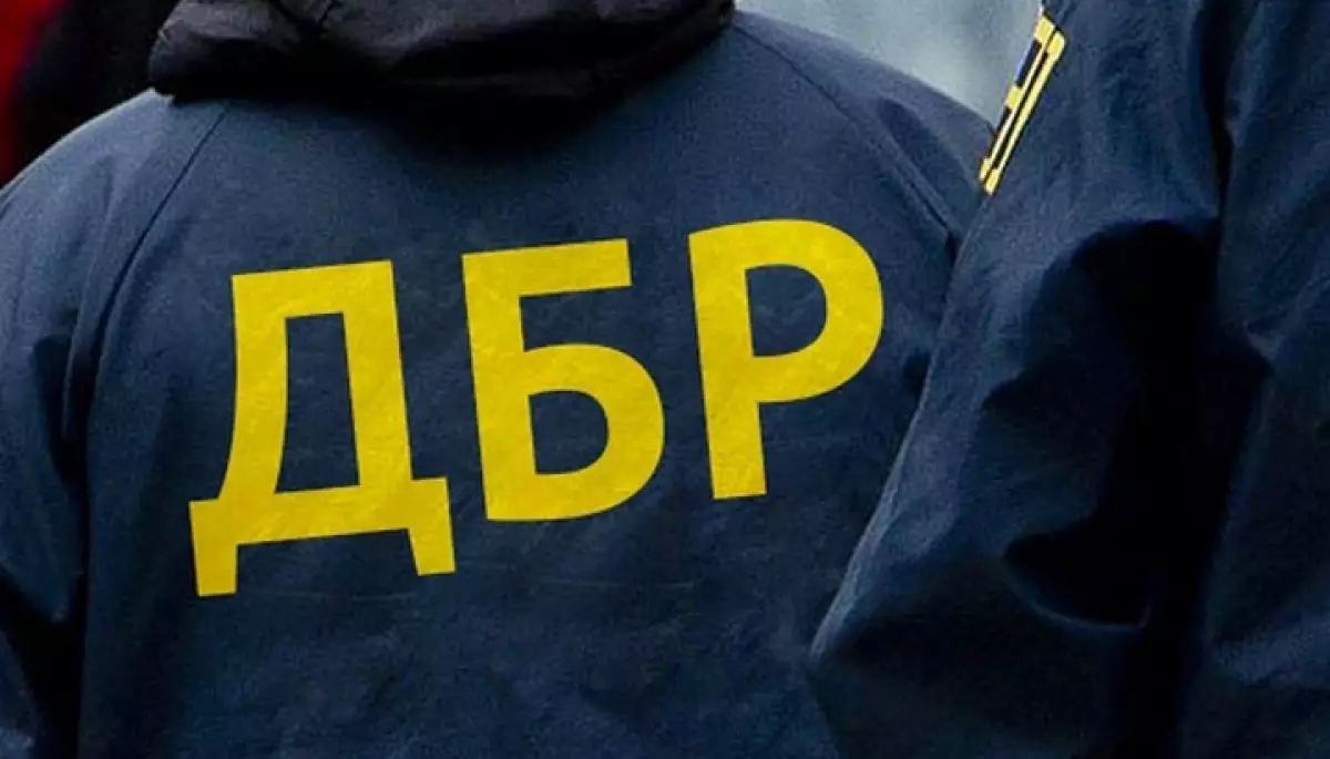 ДБР заявило, що в інформпросторі поширюють фейк про самогубство «дніпровського стрілка»