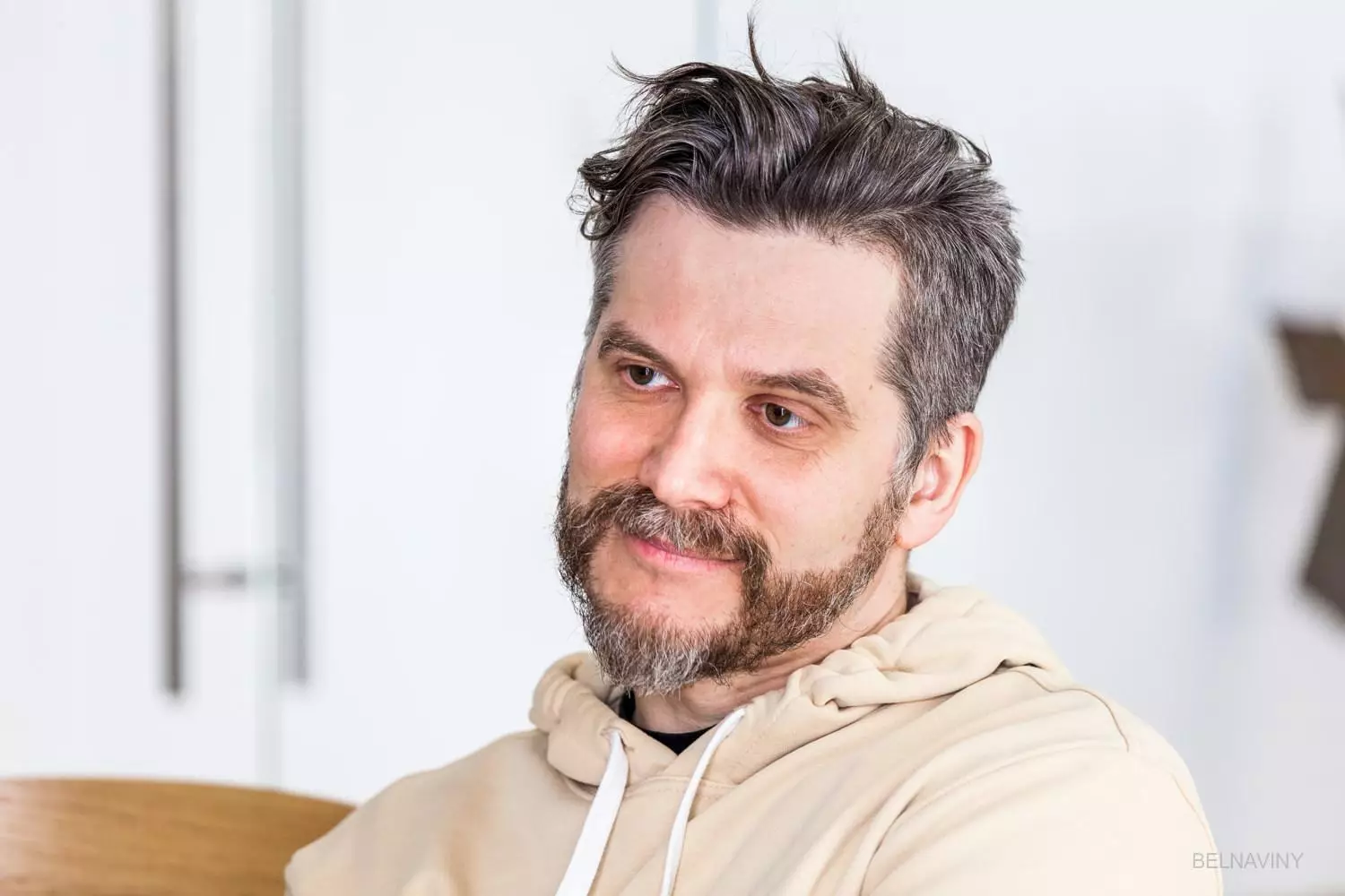 Власника видань Kyky та &laquo;The Village Білорусь&raquo; засудили до трьох років колонії та відпустили з зали суду