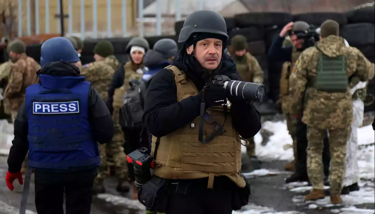 Для іноземних журналістів влаштували престур в район проведення ООС