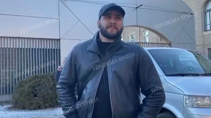 Джерела &laquo;Української правди&raquo;: Люди, які напали на знімальну групу Михайла Ткача, &mdash; охоронці Олександра Петровського