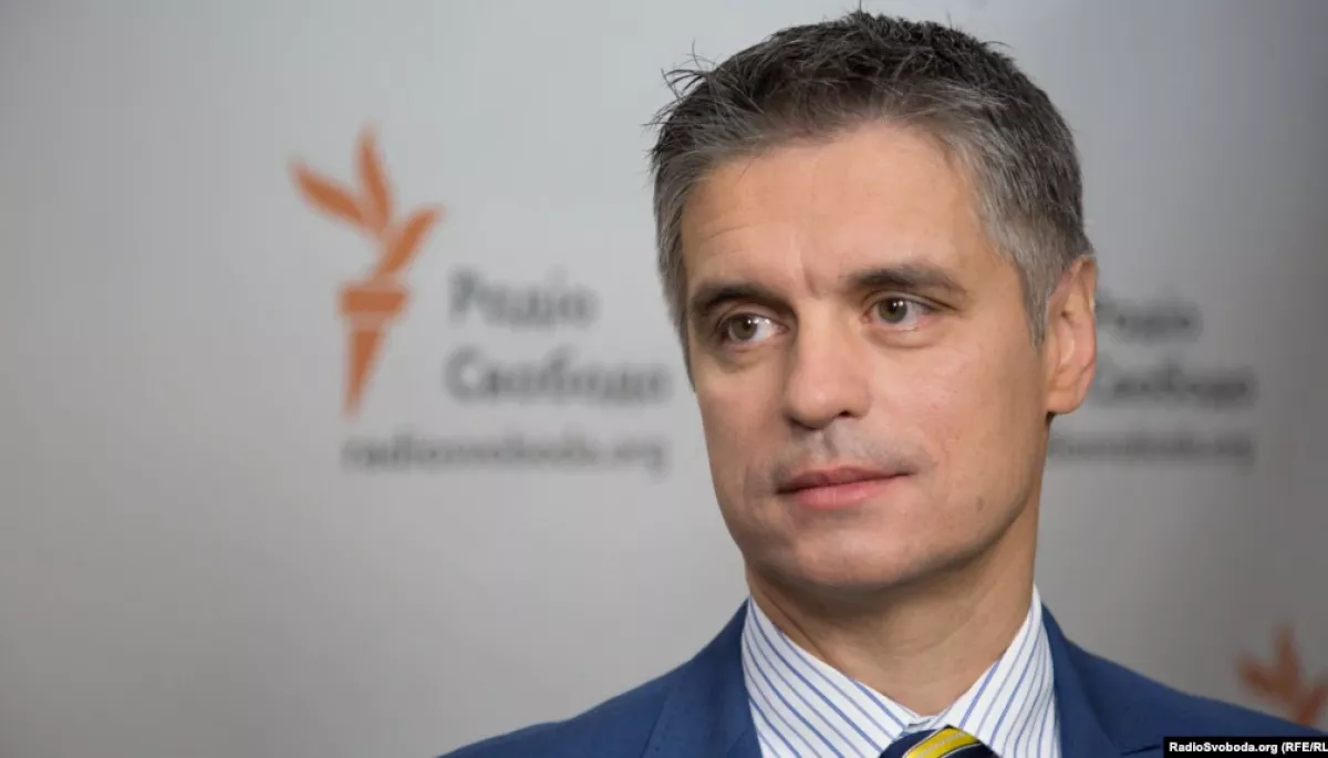 Пристайко заявив, що Україна &laquo;могла б&raquo; відмовитися від вступу до НАТО. ОП та МЗС відреагували