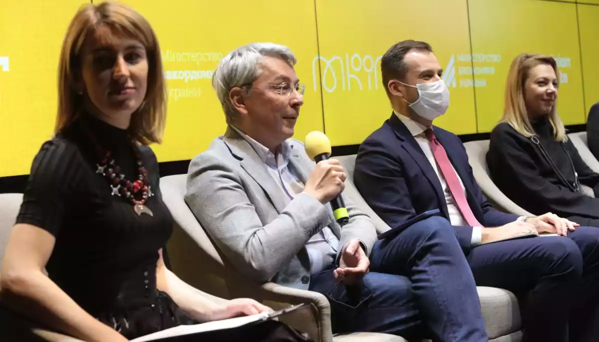 &laquo;Заповнить інформаційні прогалини&raquo;. Ткаченко прокоментував створення платформи &laquo;UАразом&raquo;