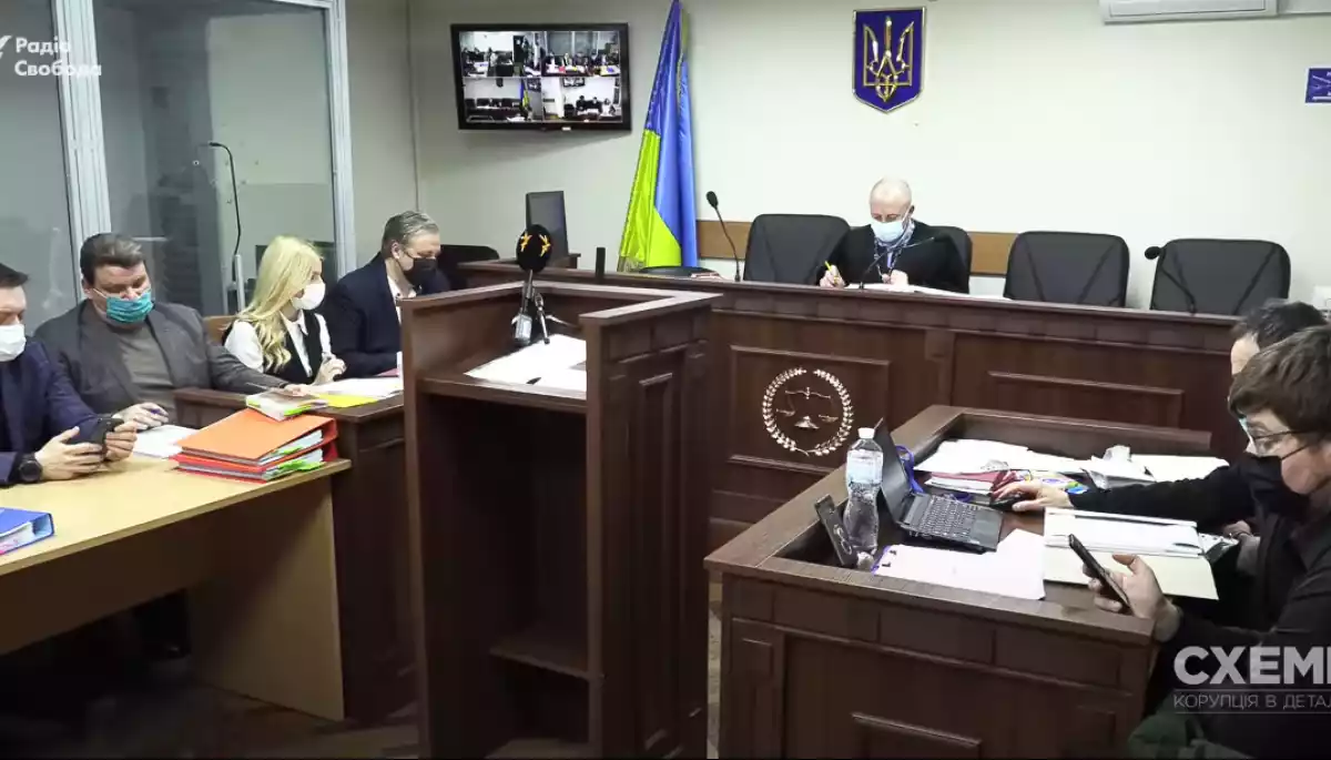 Адвокат «Схем»: Слідство досі не долучило до справи про напад в «Укрексімбанку» оригінали доказів