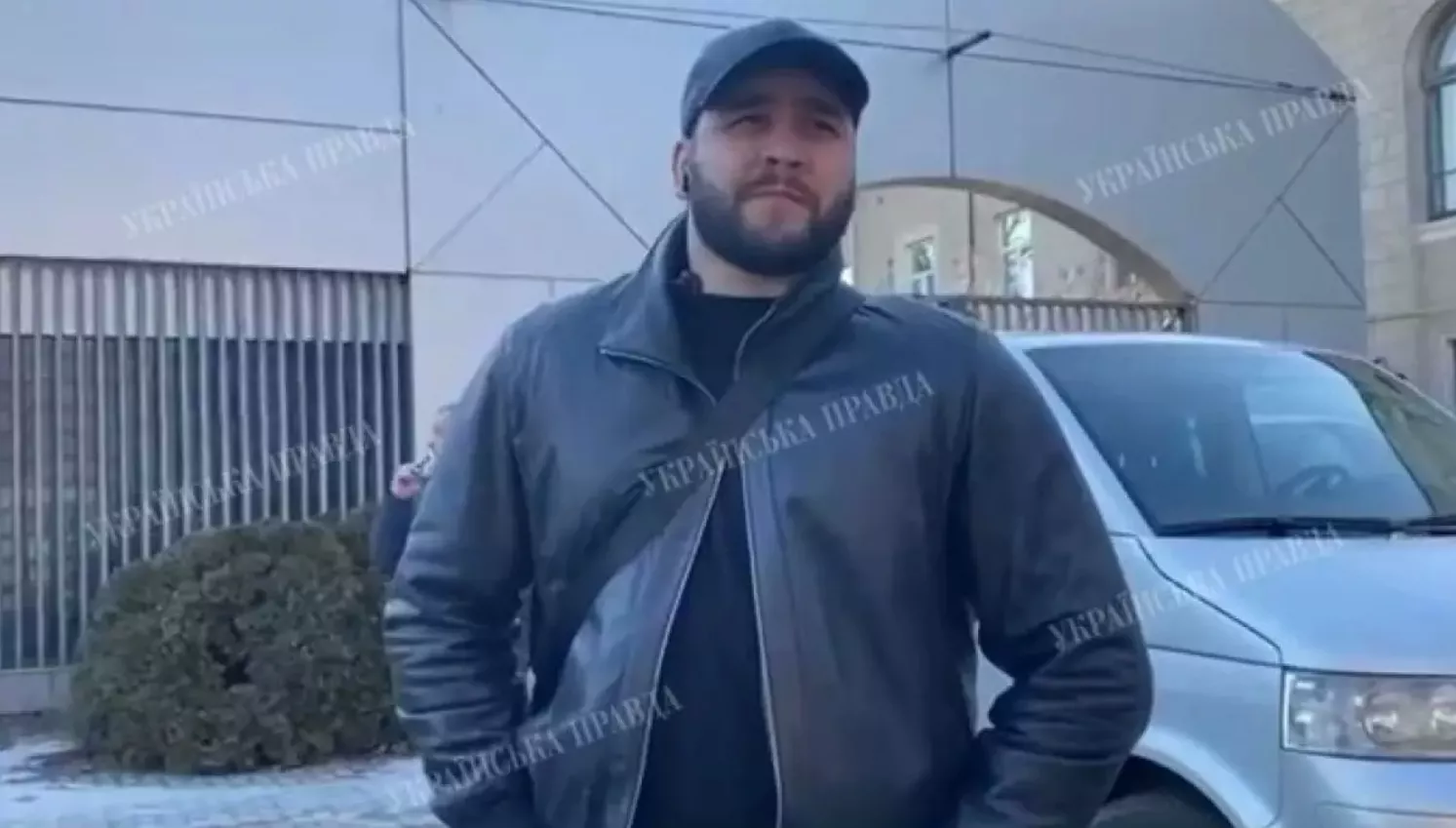 Підозрюваних у нападі на знімальну групу Ткача відпустили під особисте зобов'язання