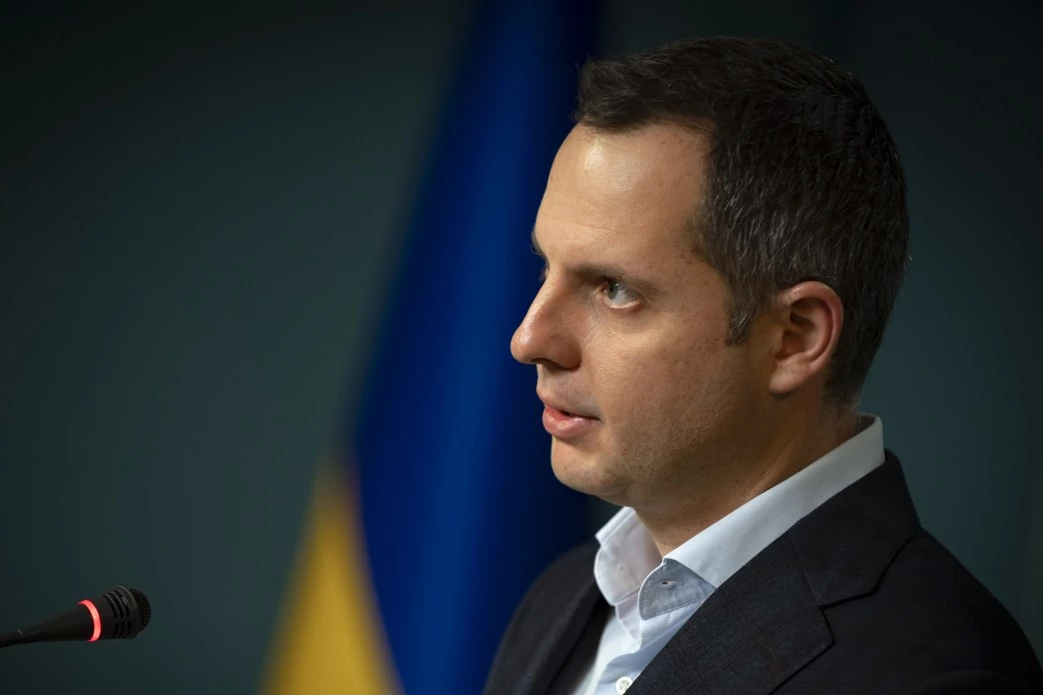 Україна щомісяця втрачає $2-3 млрд через новини про війну &ndash; ОП