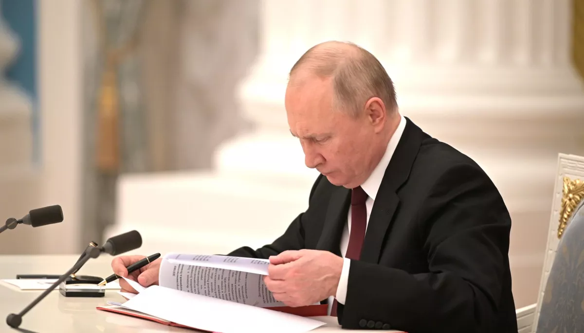 Путін підписав укази про визнання &laquo;незалежності&raquo; терористичних &laquo;ДНР&raquo; і &laquo;ЛНР&raquo;