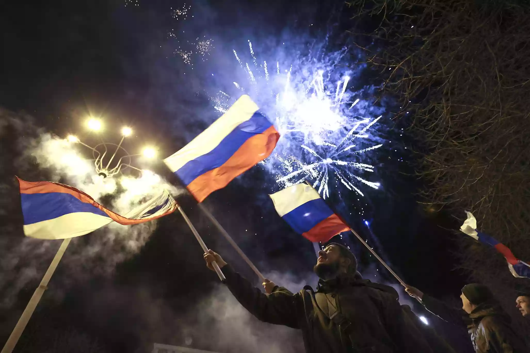 Уроки фейкової історії та радість у Донецьку (теж, можливо, фейкова). Огляд дезінформації та маніпуляцій про Україну в телеграмі за 21 лютого 2022 року