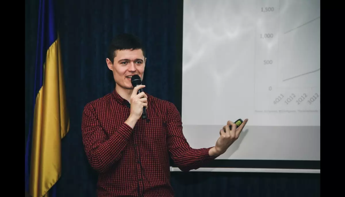 Андрій Бродецький оголосив, що передаватиме доходи від російської реклами у телеграм-каналі на допомогу українській армії