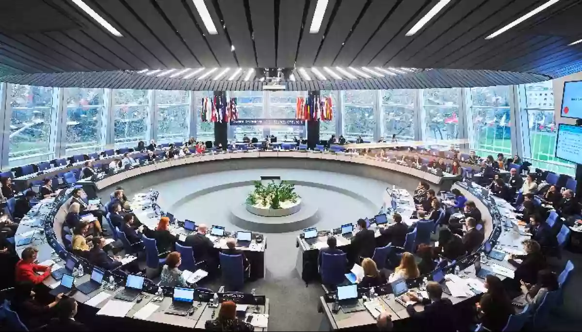 Рада Європи виключила Росію з Комітету міністрів та ПАРЄ