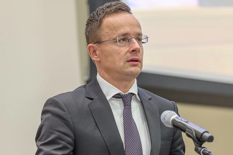 Угорщина виступила за негайне надання Україні статусу кандидата на вступ в ЄС