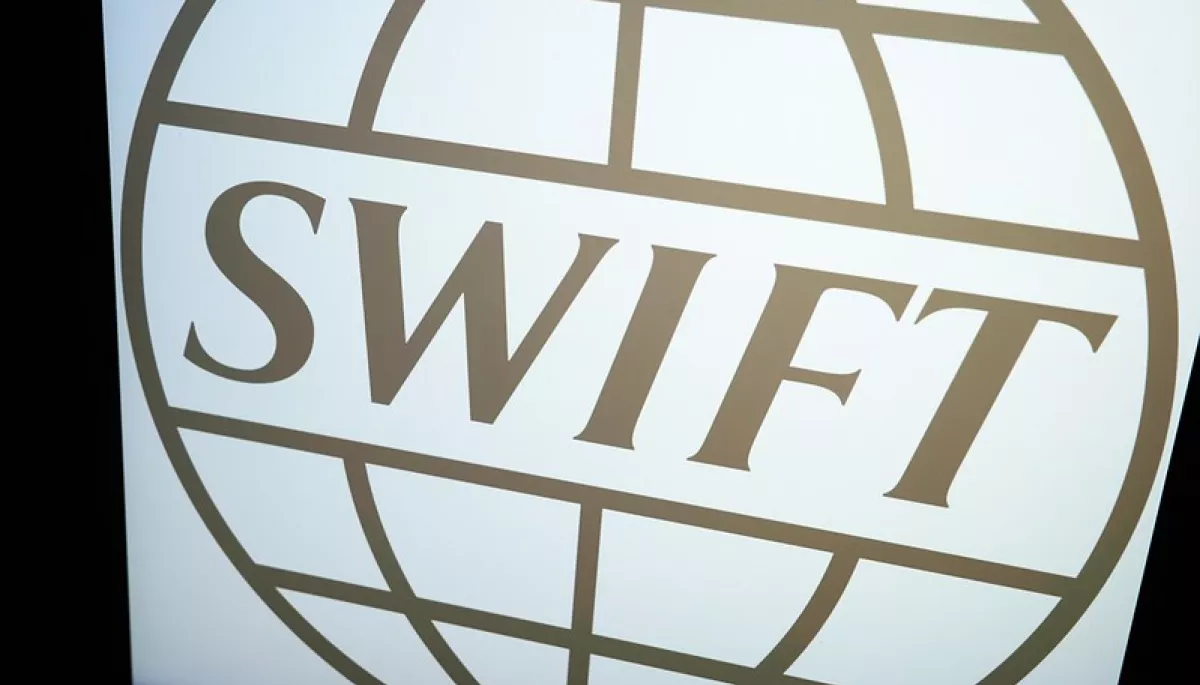 Євросоюз відключив сім російських банків від системи SWIFT