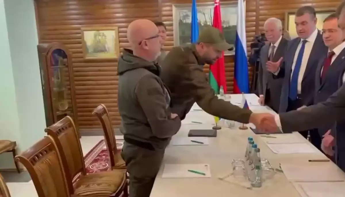 Мінус денацифікація. Огляд дезінформації та маніпуляцій про Україну в телеграм-каналах за 3 березня 2022 року
