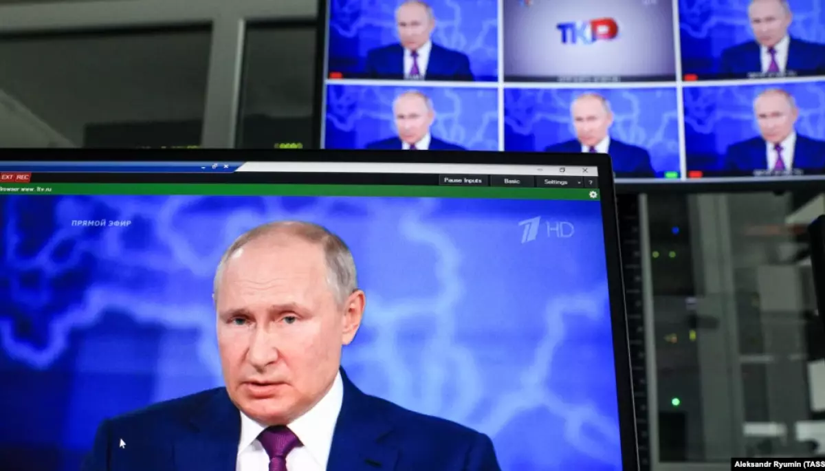 &laquo;Розкажіть про війну росіянам&raquo;. До світу звернулися письменники, серед яких Алексієвич, Сорокін, Акунін