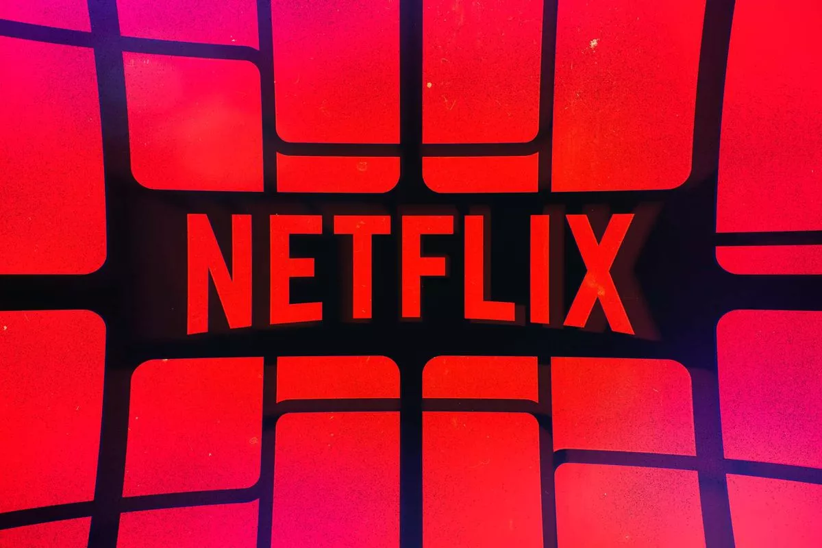 Netflix призупинив роботу в Росії