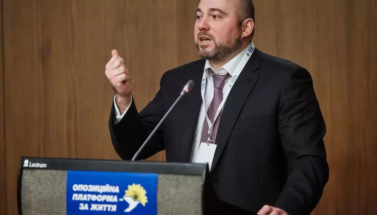 Столар заявив, що перебуває за кордоном, але обіцяє повернутись