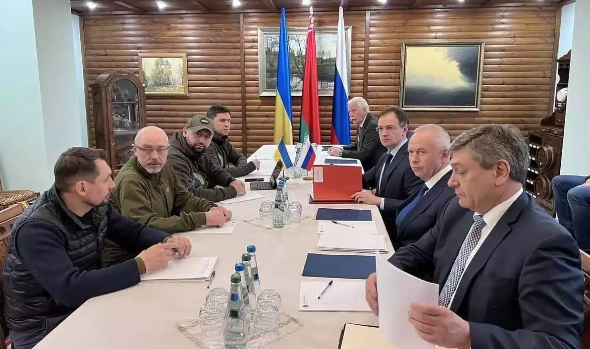 Гуманітарні перемовини. Огляд дезінформації та маніпуляцій про Україну в телеграм-каналах за 7 березня 2022 року