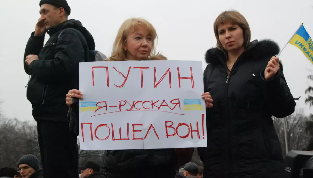 Боитесь выступить против войны, либеральные россияне? Тогда хотя бы просто молчите