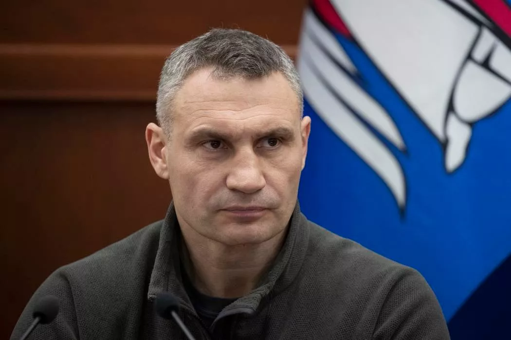 Київ оголосив комендантську годину на дві доби