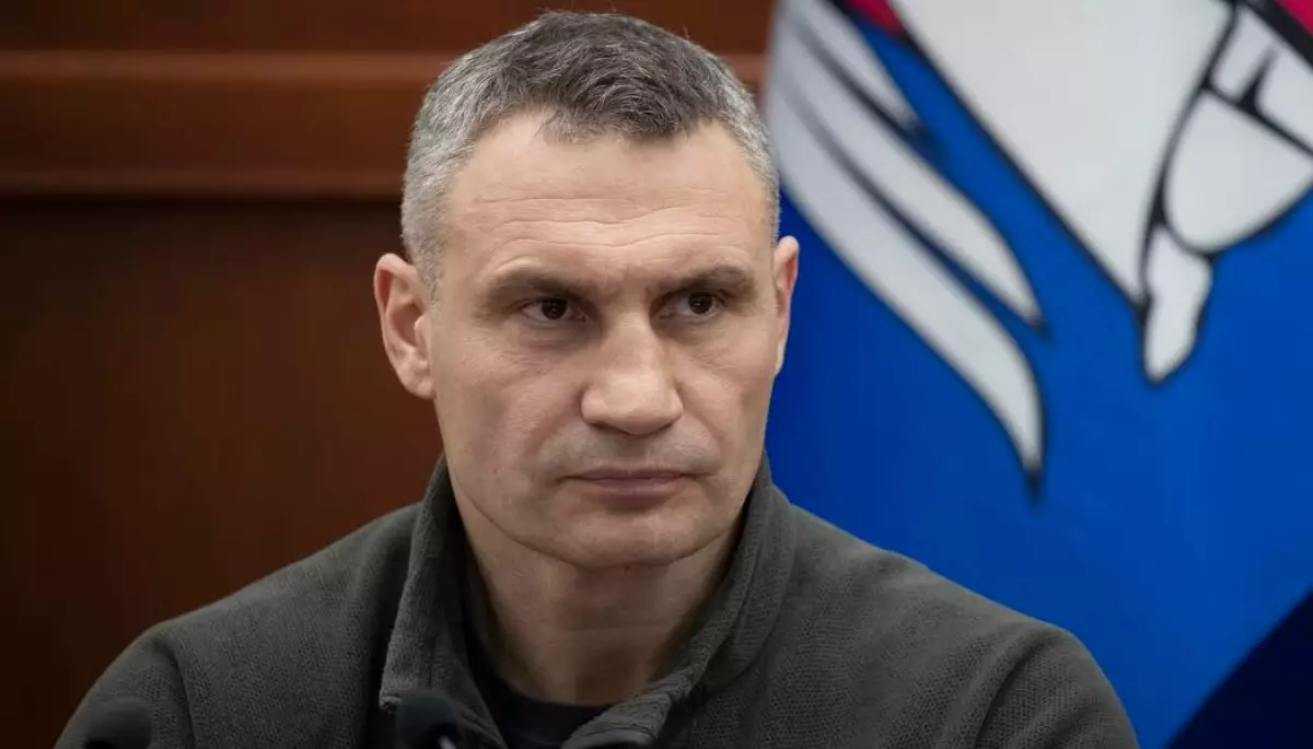 Київ оголосив комендантську годину на дві доби