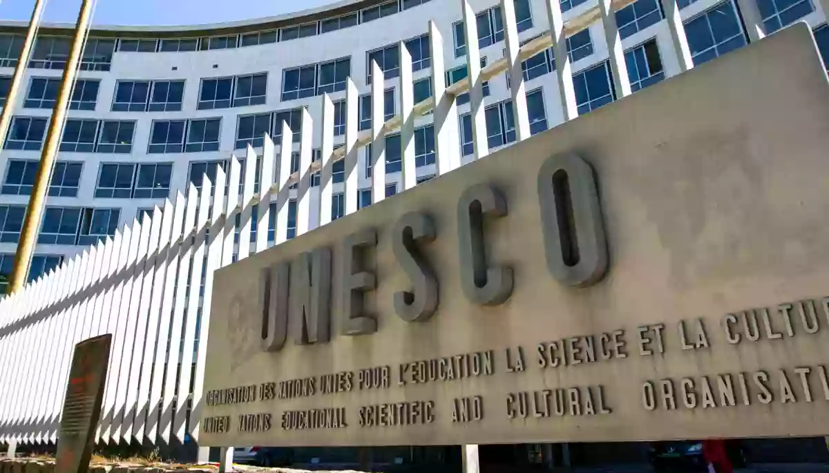 ЮНЕСКО закликає росіян припинити руйнування культурних цінностей в Україні