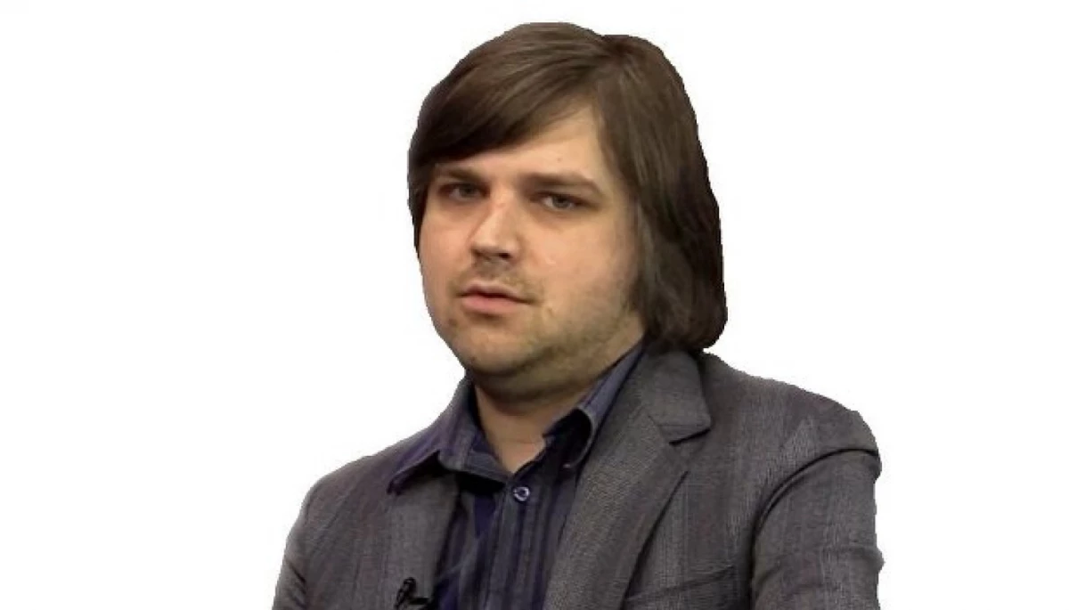 СБУ конфіскувала техніку в проросійського журналіста Юрія Ткачова