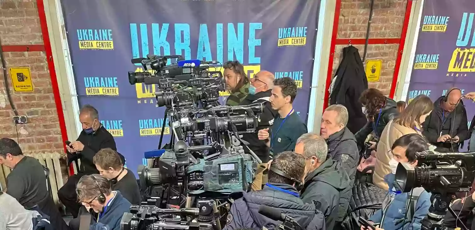 За перший тиждень до &laquo;Медіа Центру Україна&raquo; звернулося близько тисячі іноземних журналістів