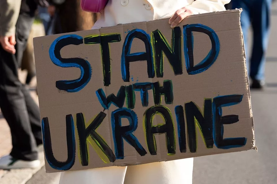 Як світ моди й мистецтва відреагував на війну в Україні