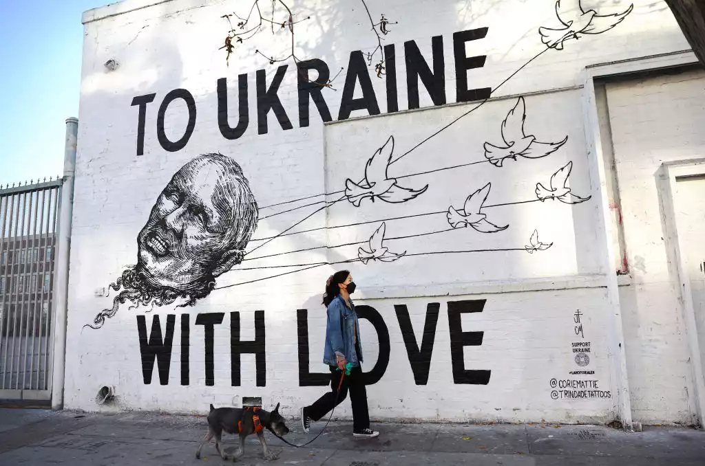«УП» просить читачів повідомляти про активи представників режиму Путіна та їхнє місцеперебування
