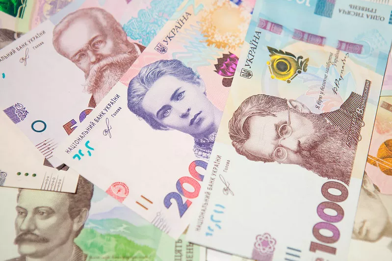 Які переказати гроші в умовах війни?
