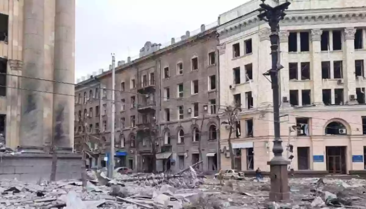 Знов гатять &mdash; і зараз теж, коли пишу. Харківський щоденник війни