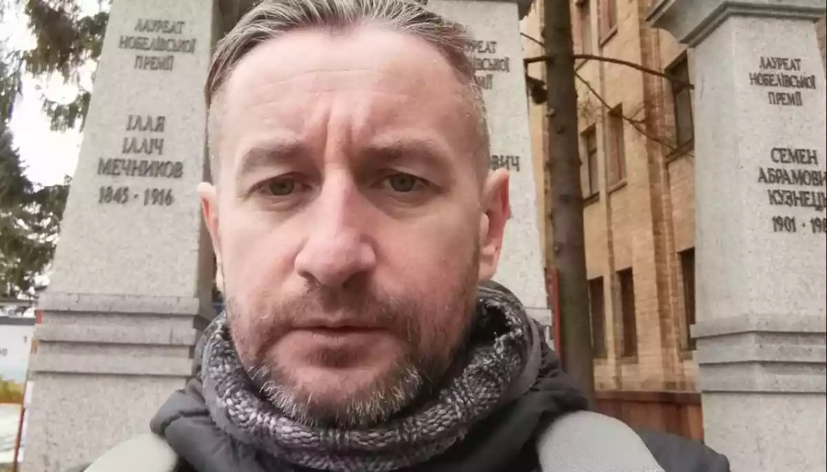 Сергій Жадан потрапив під обстріл у Харкові